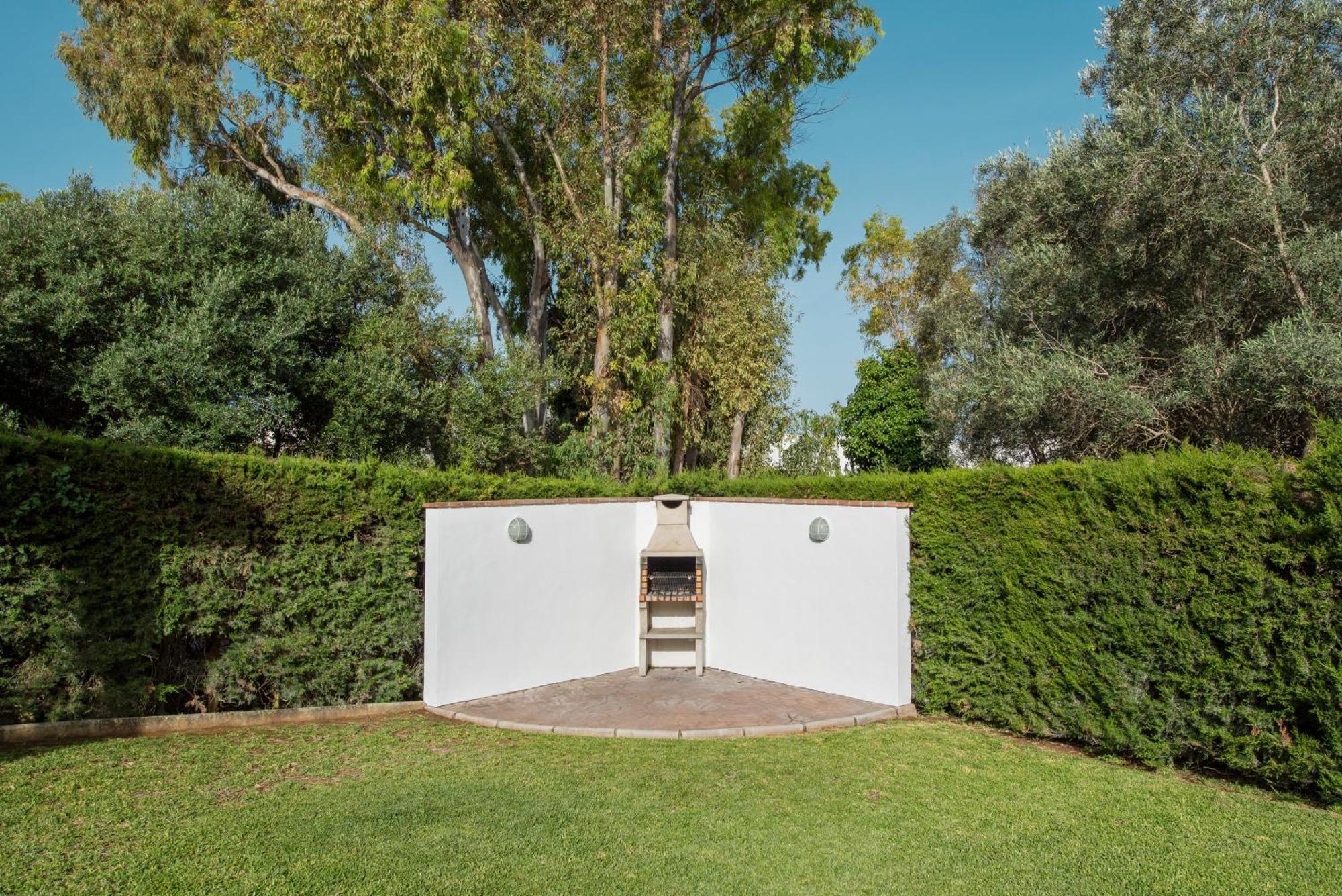 Suites Cortijo Fontanilla Conil De La Frontera Exterior photo