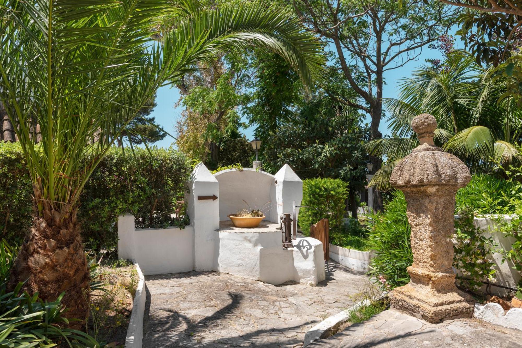 Suites Cortijo Fontanilla Conil De La Frontera Exterior photo